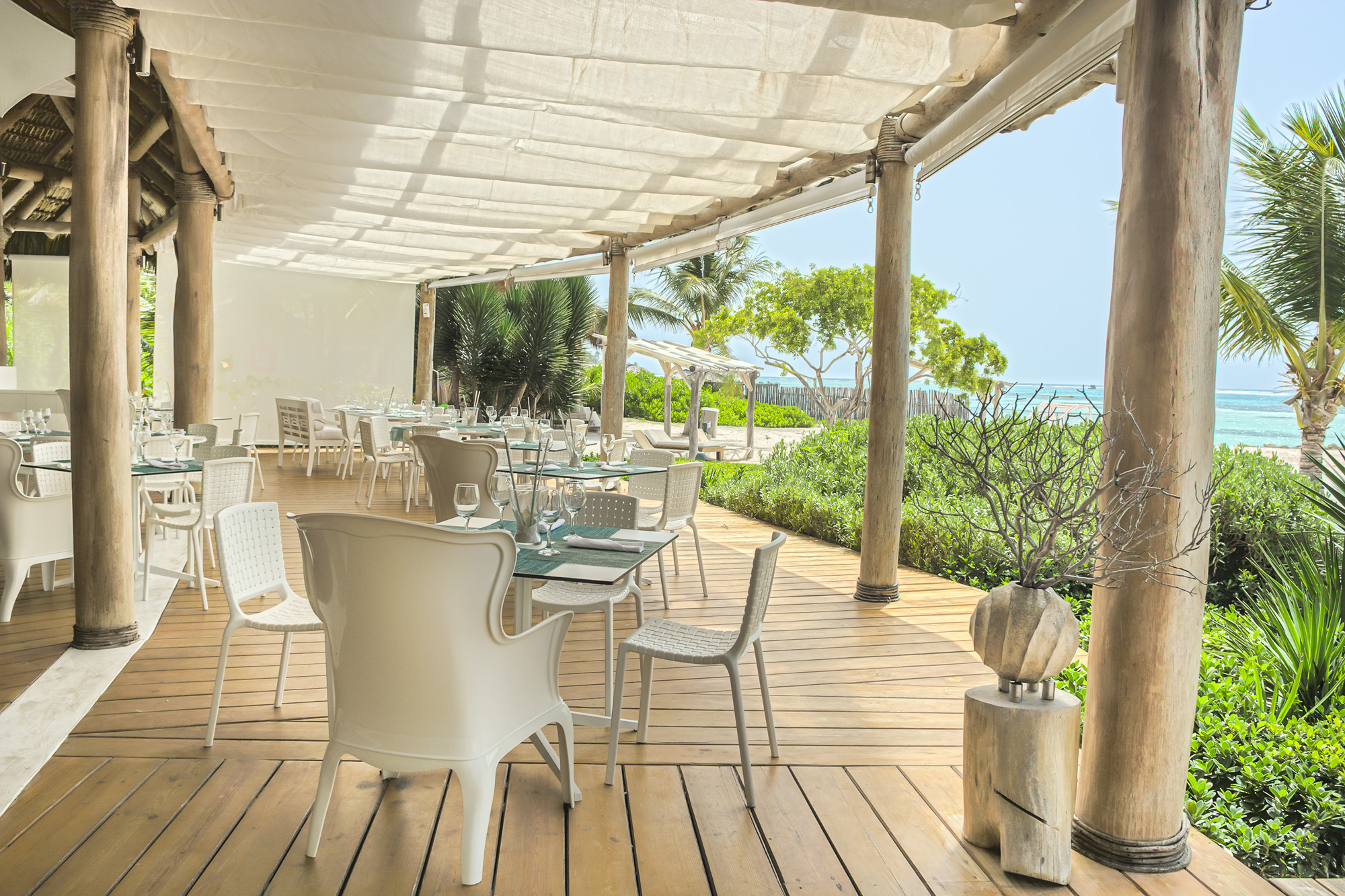 inside_to_outside_playa_blanca